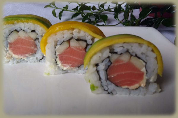 Bento Alaska Avocado Roll